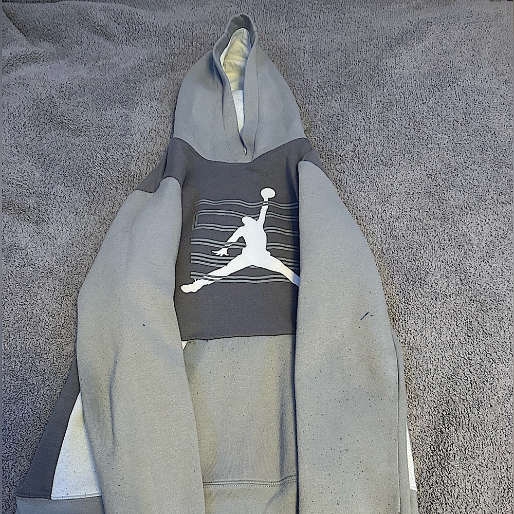 Jordan pullover, grey and white, size:youth XL